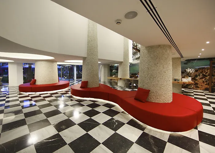 Pure Salt Garonda - Adults Only Hotel