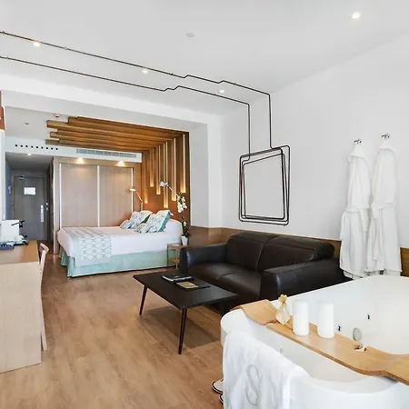 Pure Salt Garonda - Adults Only Hotel