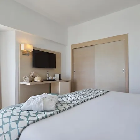 Pure Salt Garonda - Adults Only Hotel 5*