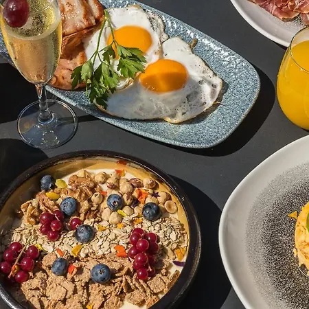 Pure Salt Garonda - Adults Only Отель