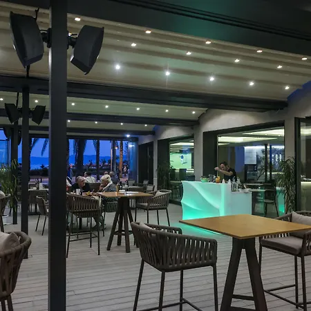 酒店 加伦达纯盐酒店 - 仅限成人 5*