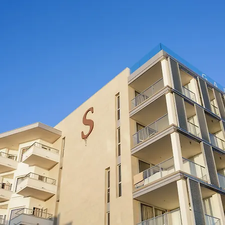 Pure Salt Garonda - Adults Only 5*