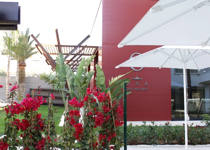 Pure Salt Garonda - Adults Only Hotel